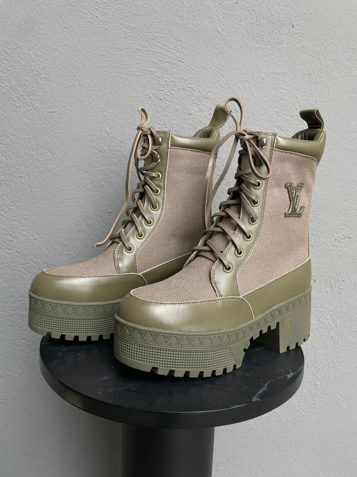 Bota verde